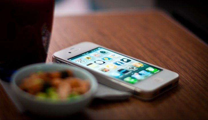 White iPhone 4 White iPhone 4